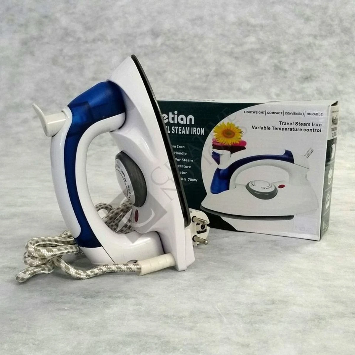 Folding Travel Iron - Image 5